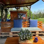 Casello A1 Modena Sud - Nido Sui Laghi 3* San Donnino della Nizzola