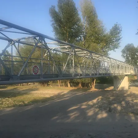 Casello A1 Modena Sud - Nido Sui Laghi B&B San Donnino della Nizzola