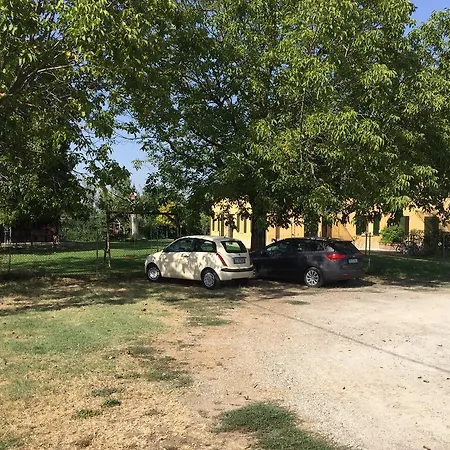 Casello A1 Modena Sud - Nido Sui Laghi B&B 3*