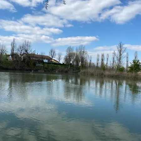 Casello A1 Modena Sud - Nido Sui Laghi B&B 3*