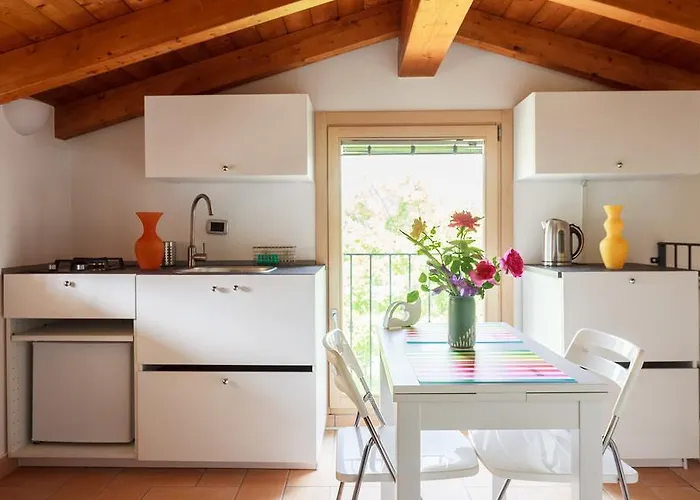 Casello A1 Modena Sud - Nido Sui Laghi 3* San Donnino della Nizzola