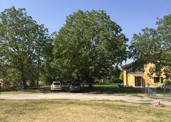 Casello A1 Modena Sud - Nido Sui Laghi Bed & Breakfast San Donnino della Nizzola