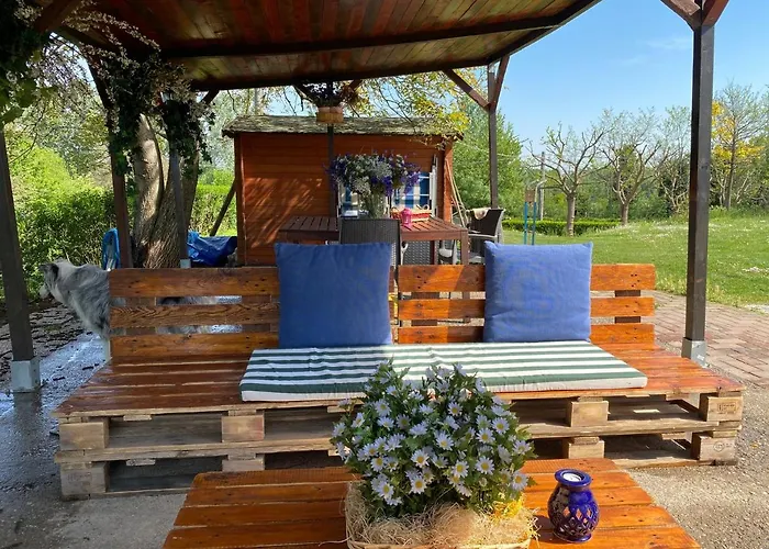 Casello A1 Modena Sud - Nido Sui Laghi 3* San Donnino della Nizzola